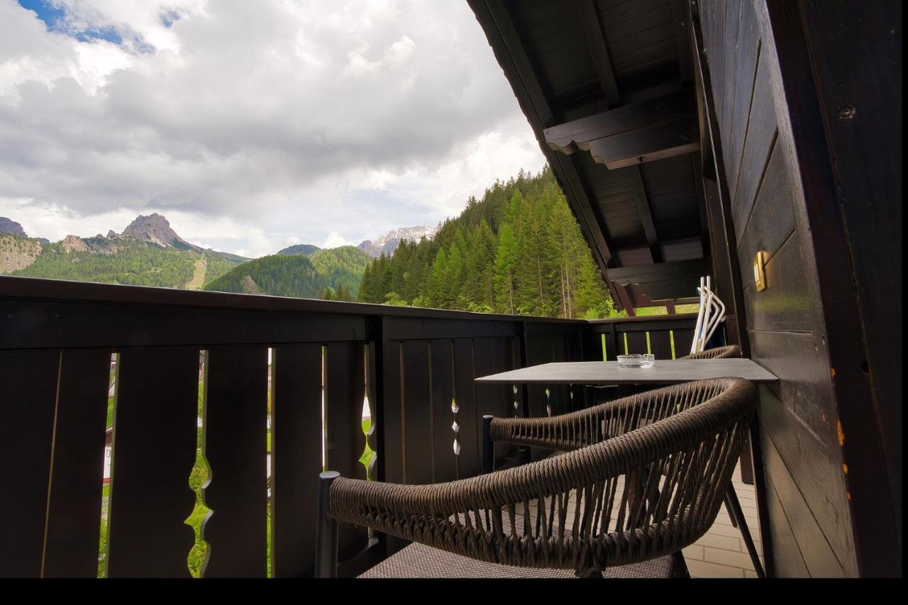 Aparthotel Monte 44 Selva di Val Gardena Exterior photo